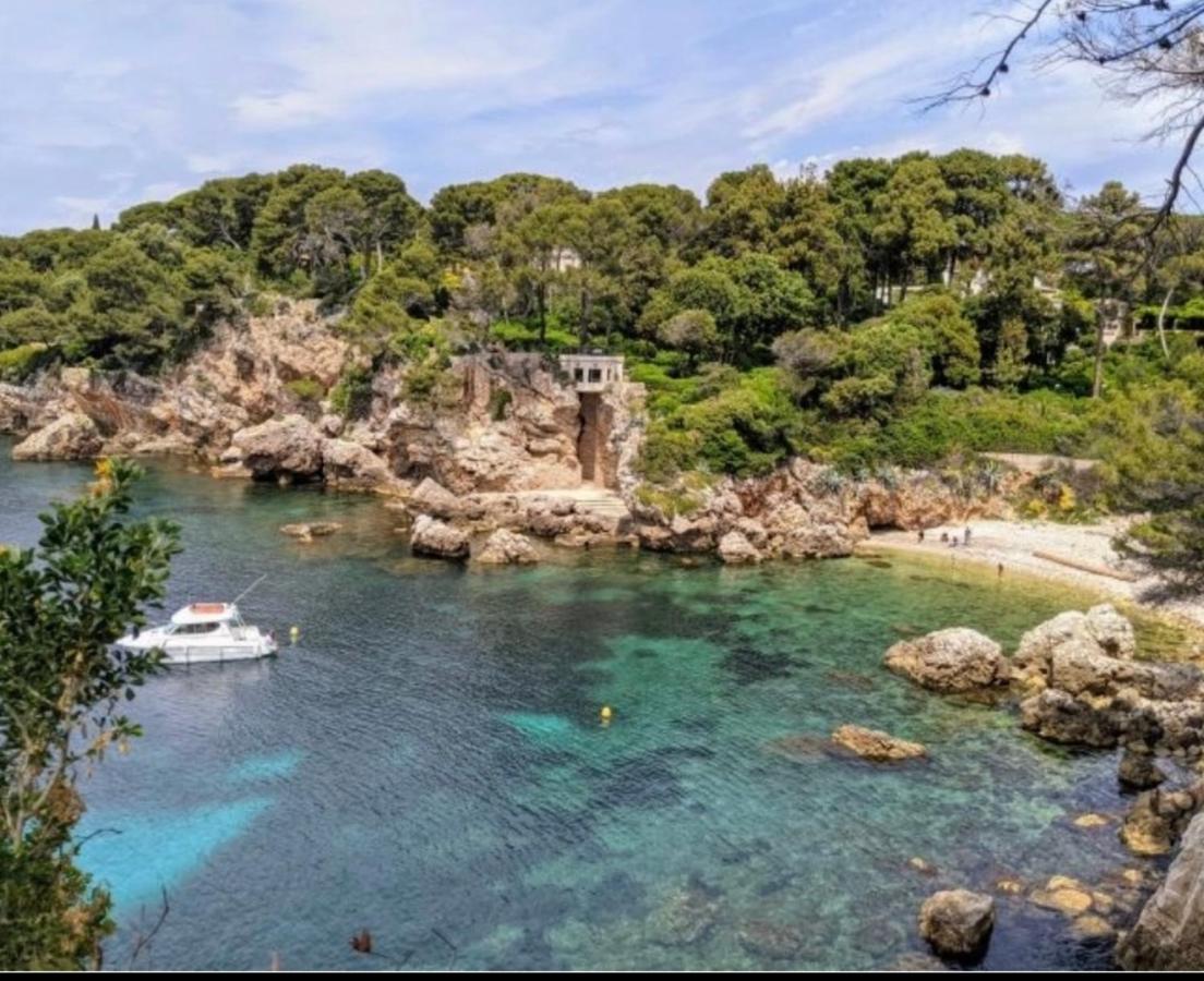 Cozy Studio On The Beach Antibes Exterior foto